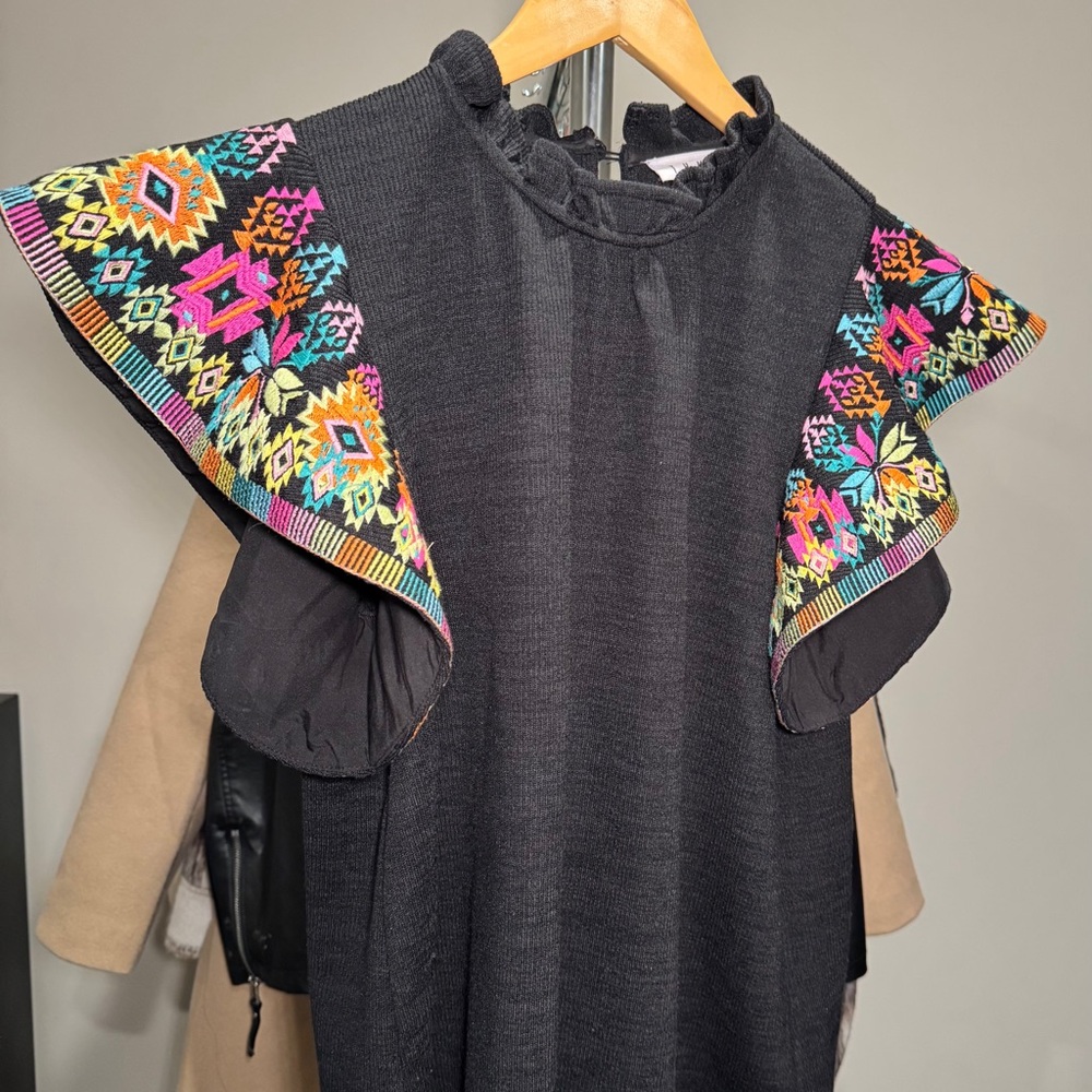 THML Women’s Black Knit Dress Boho Embroidered Cap Sleeves Keyhole Back
